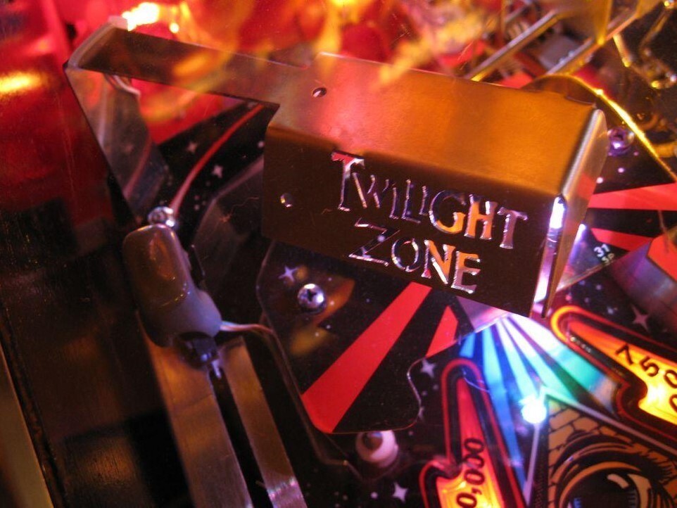 TWILIGHT ZONE PINBALL MOD CUSTOM MINI PLAYFIELD LAMP
