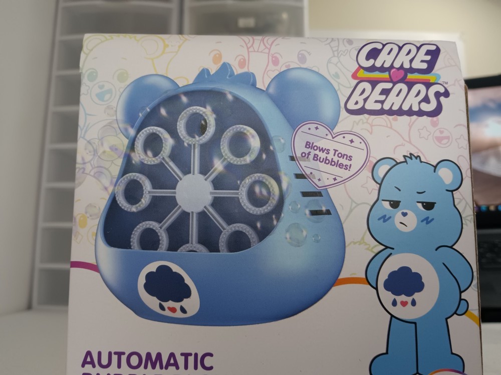 Care Bears Grumpy Bear Automatic Bubble Machine – Includes Bubble Solution