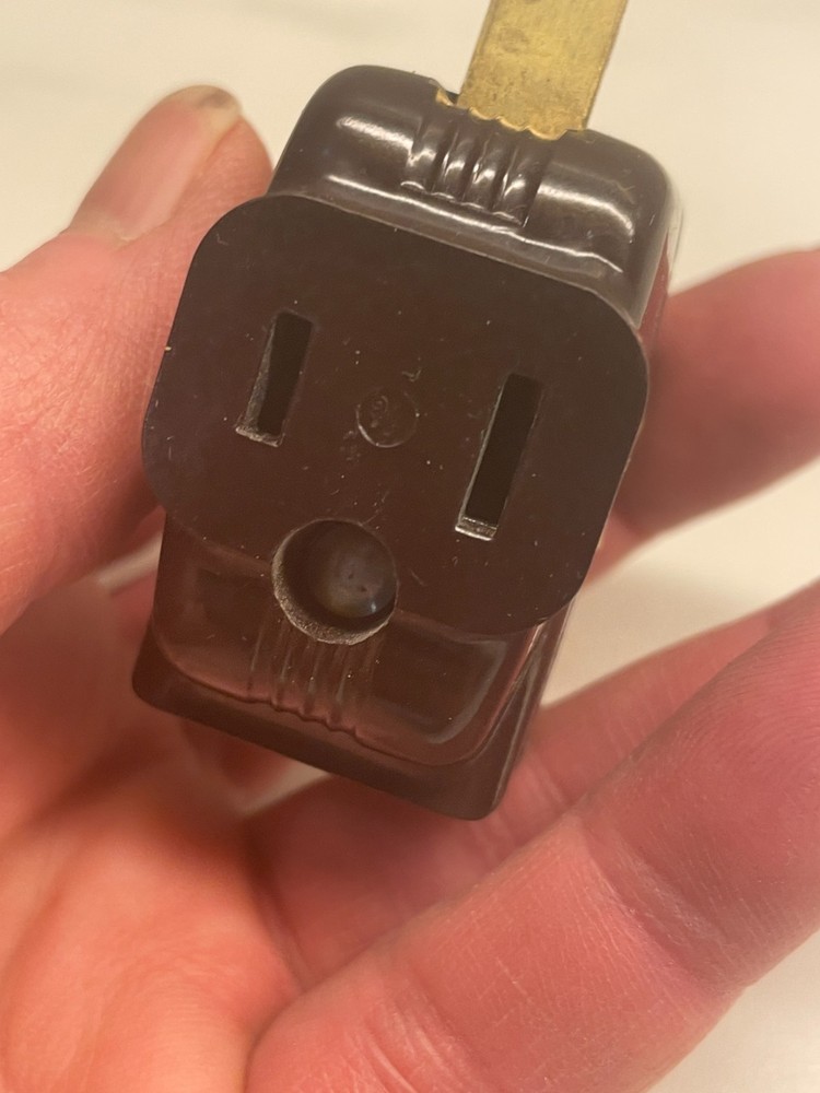 Vintage Bakelite Wall Socket Multi Plug Adapter Extension 1940’s