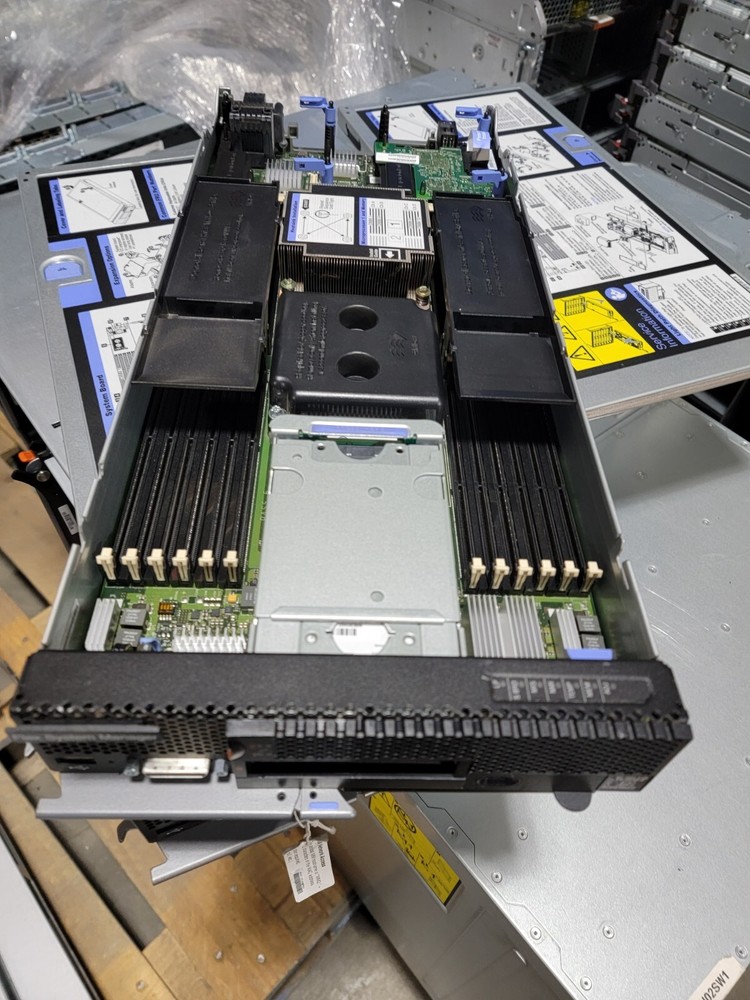 IBM 7955-01M Flex System Manager Blade Node Dual Xeon CPUs 32GB RAM