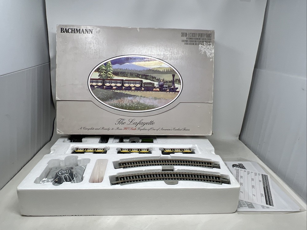 Bachmann HO Scale “The Lafayette” Train Set Open Box Complete Unused