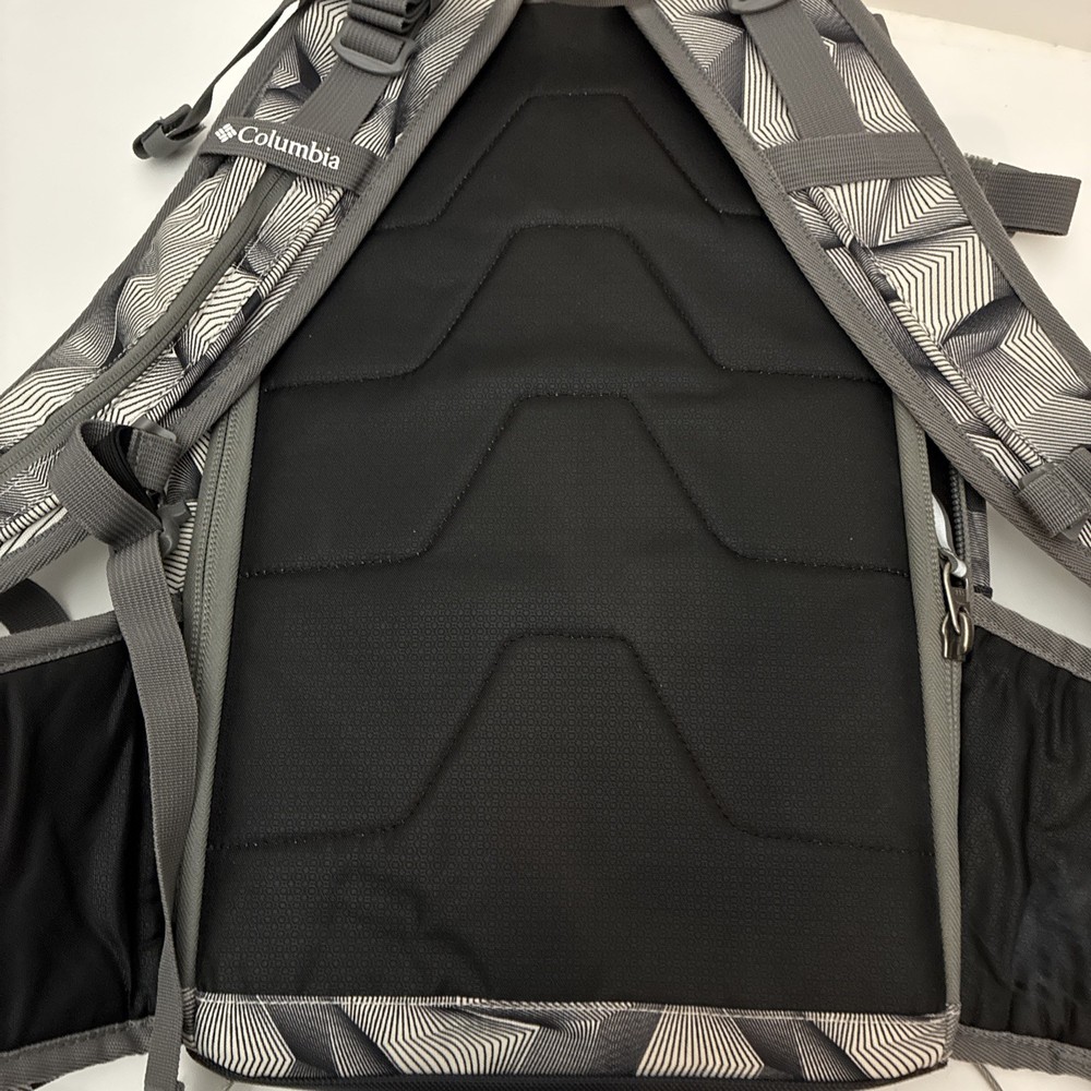Columbia Bugaboo Stryker Ski Backpack Gray, & Black NWT