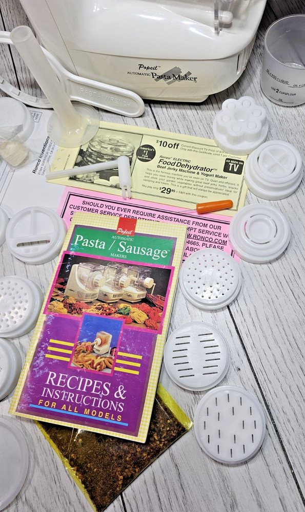 Popeil's P400 Automatic Pasta Maker Machine Multiple Attachments - Tested WORKS