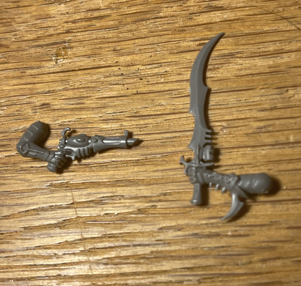 Dark Eldar Drukhari Bits: Archon Husk Blade & Splinter Pistol 40K