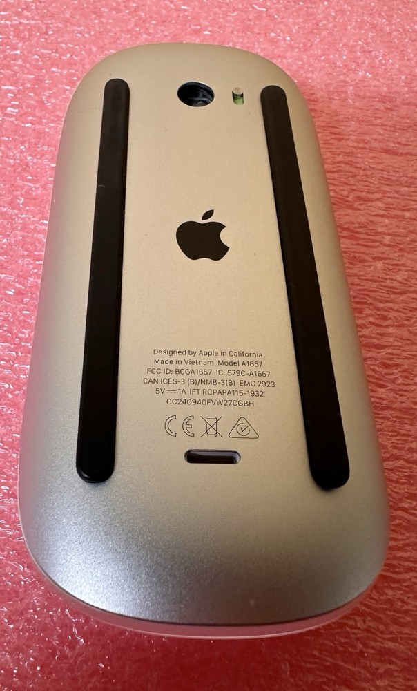 Apple Magic Mouse 2 White A1657 Bluetooth Wireless