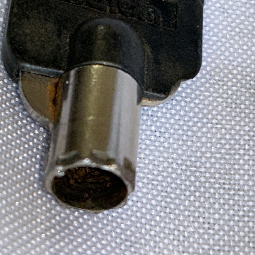 Baton key j2003 barrell key