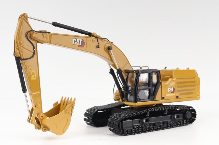 DIECAST MASTERS,CATERPILLAR 352 Hydraulic Next Generation Tracked Excavator, ...