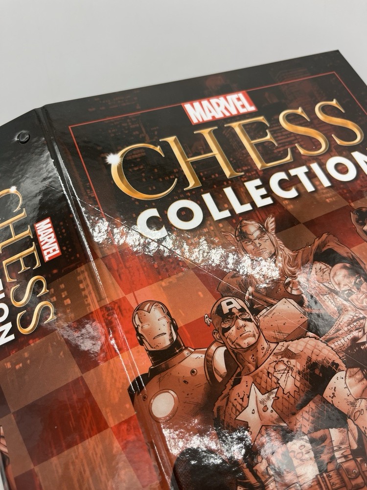Marvel / Eaglemoss Chess Binder / Folder For Magazines / New Slight Damage