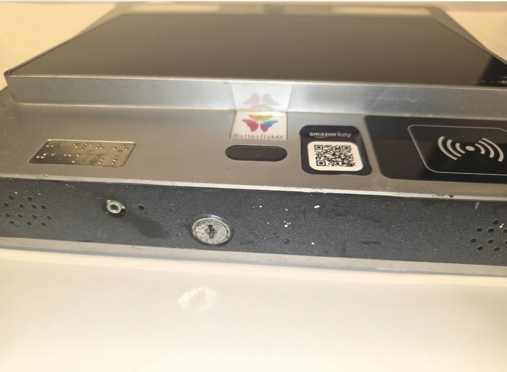 Butterfly MX intercom building security monitoring system