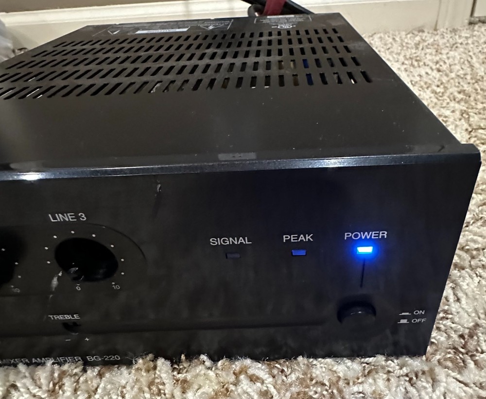 TOA BG-220 Mixer Amplifier