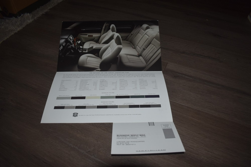2005 Chrysler 300 introduction sales brochure