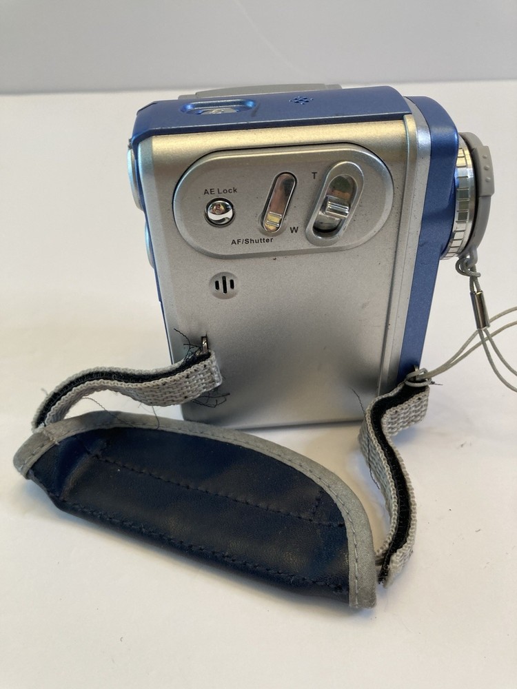 DV5500 MUSTEK Video Camera MPEG4 Digicam No Cords Untested