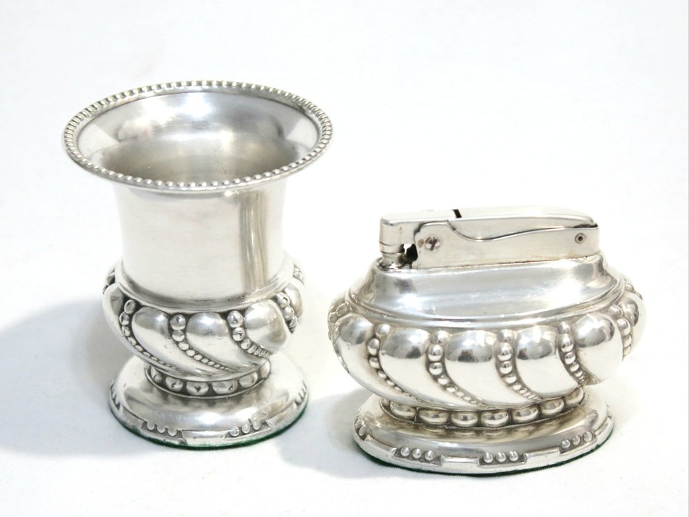 Vintage Silver Plate Ronson "CROWN " Table Lighter Set in Working Condition