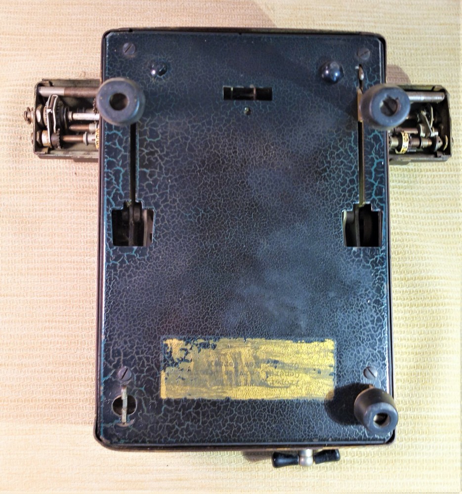 Vintage Monroe Calculating Machine RARE