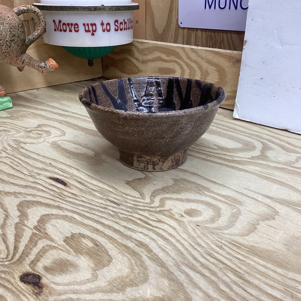 MAZE HILL ~STUDIO POTTERY~6” FOOTED BOWL~EUC!!