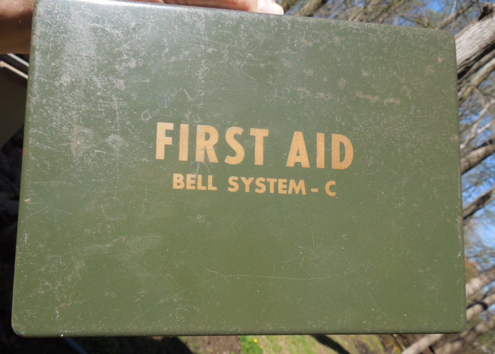 Bell System - C First Aid Kit Metal Carrying Case