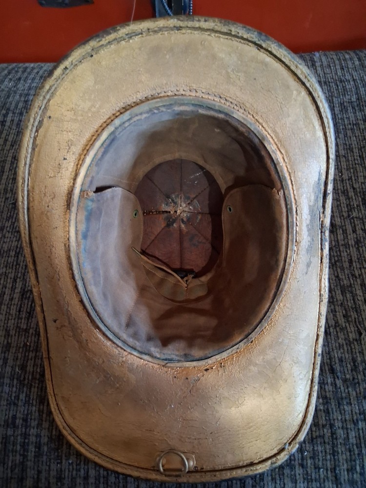 LEATHER FIRE HELMET n5a