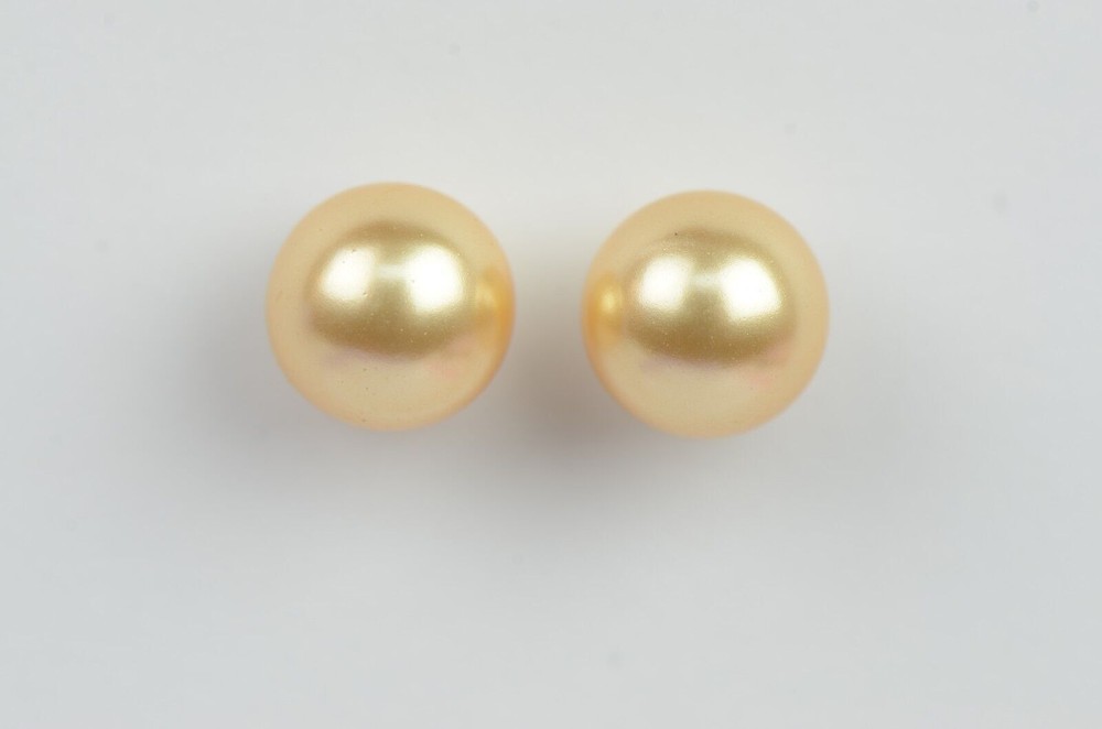 925 Sterling Silver Beautiful Classic Pearls Stud Earrings