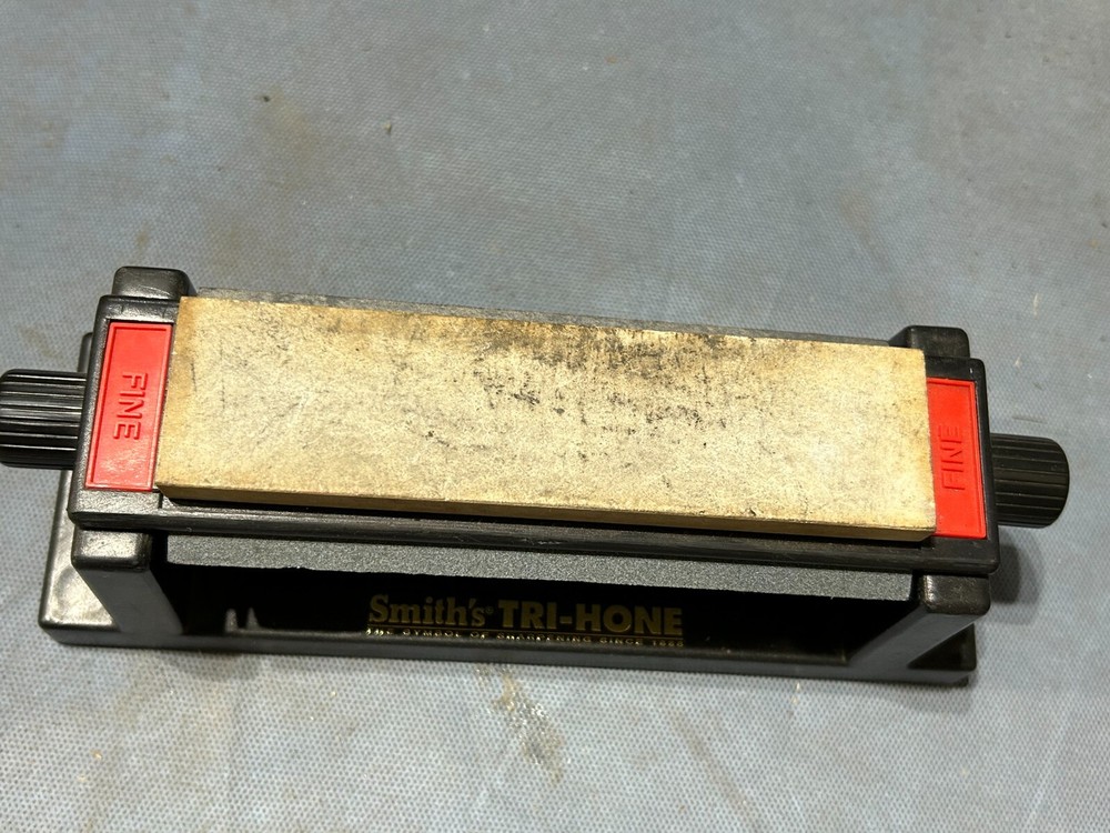 Smith's Tri-Hone 3 Stone Sharpening System Tri-6” Fine Medium Coarse Used