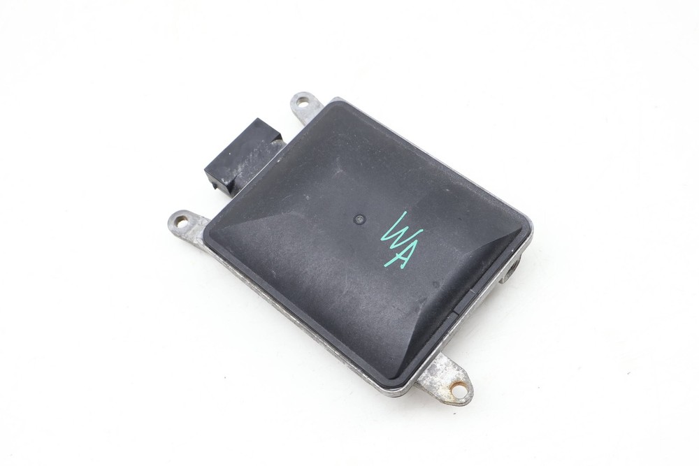 2015-2018 PORSCHE CAYENNE - REAR Right LANE Change Assist Module (Master)