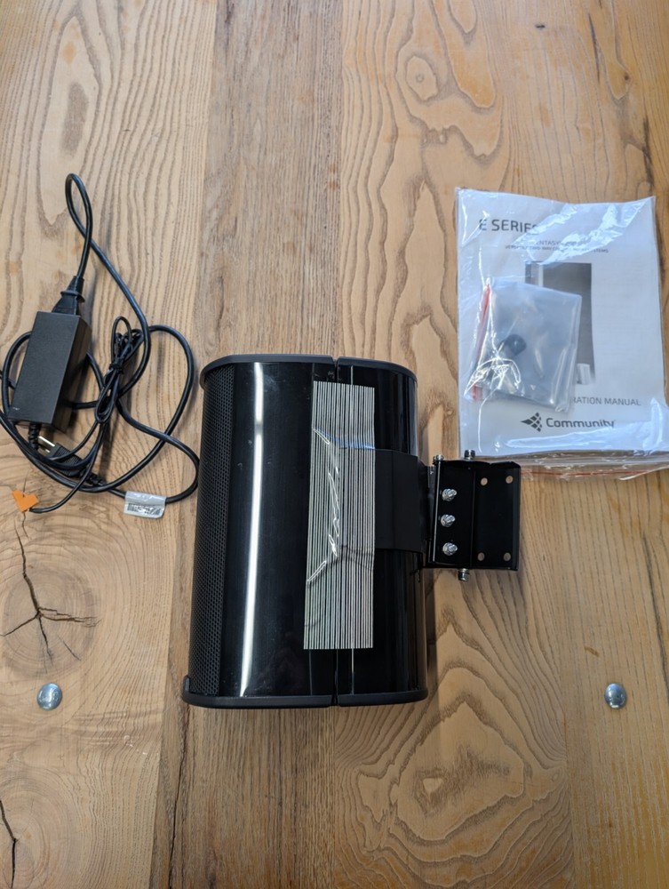 Community ENT206B 2-Way Compact Column Array Speaker (Black)