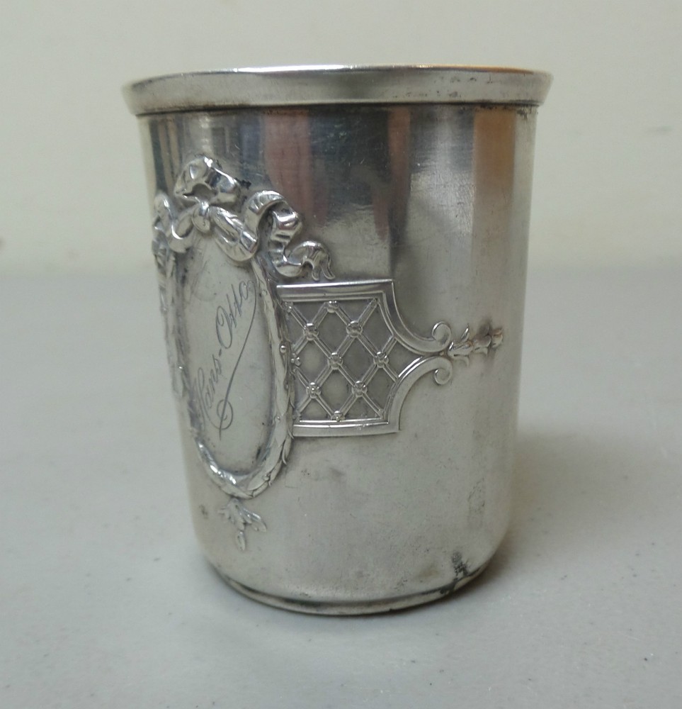 ANTIQUE GERMAN .800 SILVER EMBOSSED DECORATED & ENGRAVED BEAKER, 55 grams