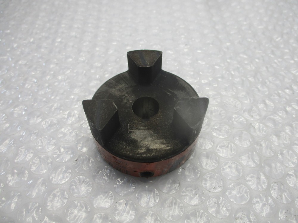 LOVEJOY L095 1/2 COUPLING (AS PICTURED) NSNP