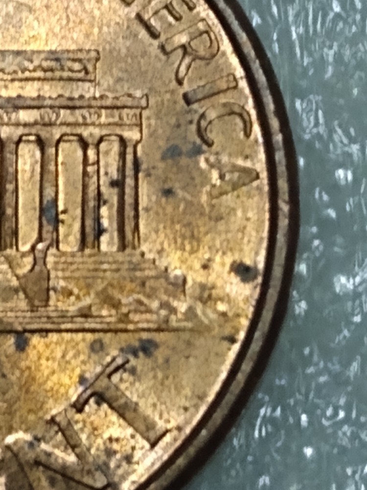 2000 Penny struck through massive grease, date, Cracked Die Error etc.