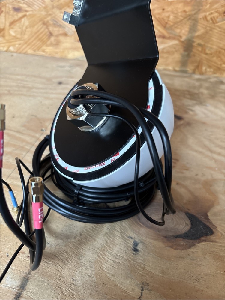 TAOGLAS “Pantheon” Surface Mount Satellite Antenna 3 Cable (New)