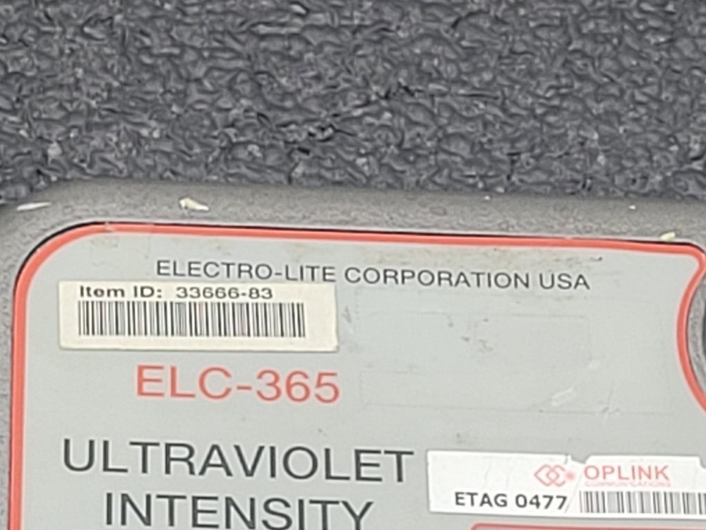 ELC-365 ULTRAVIOLET INTENSITY METER SENSOR HEAD powers up