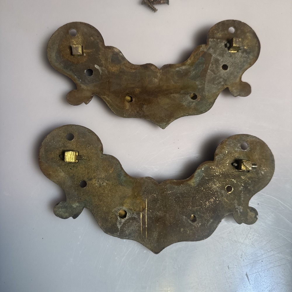 2 RARE MASSIVE 18TH CENTURY CHIPPENDALE BRASS DRAWER /PULL / HANDLE 7”