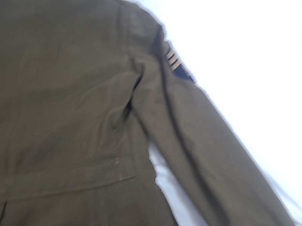 Vtg US Army Sergeant Technician 3rd Class uniform Jacket With Pins WW2 FLAWS