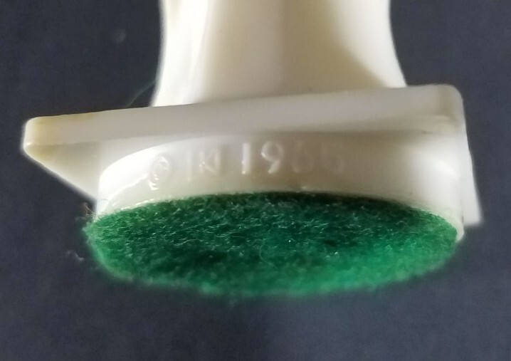 Visual Chess White Pawn x2 Replacement Pieces TAG Harvey Kidder (1965)