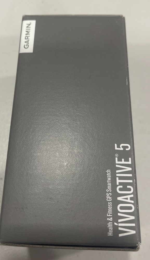 Garmin vívoactive 5 GPS Watch - Ivory