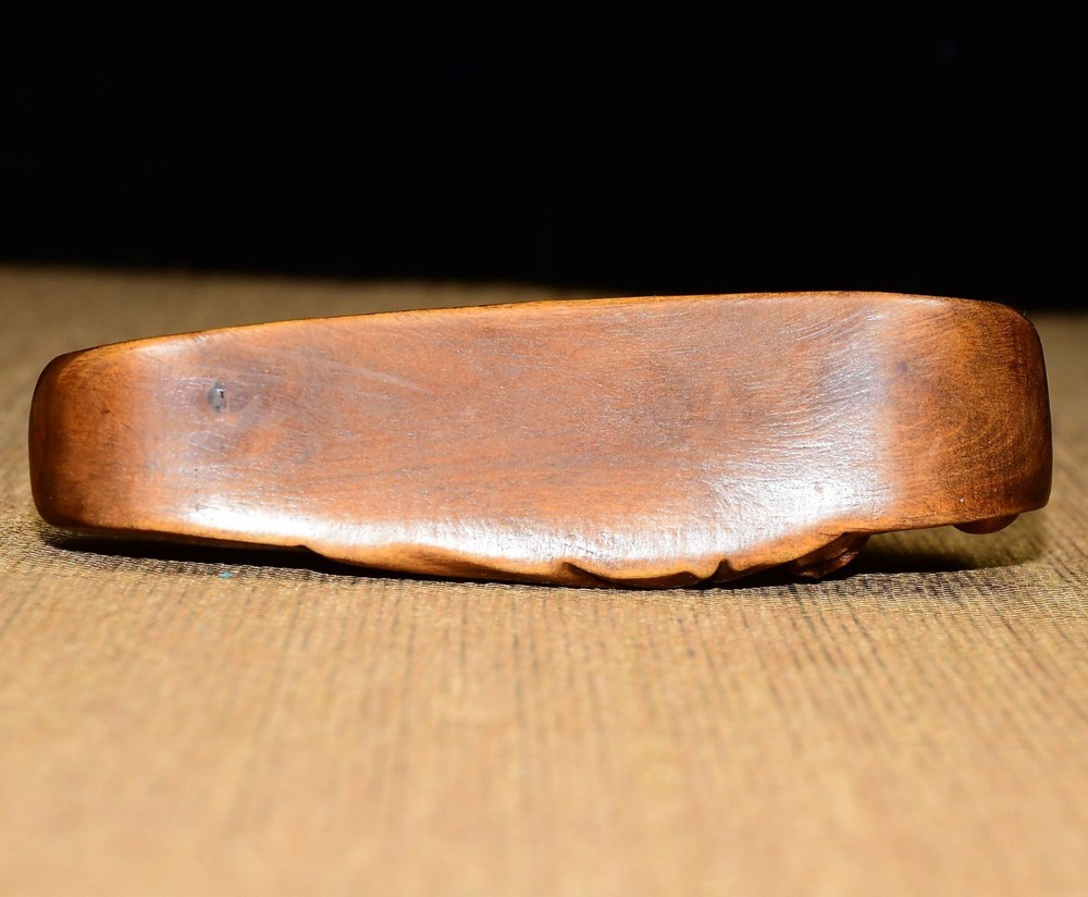 Collect Small Leaf Boxwood Maitreya Handle