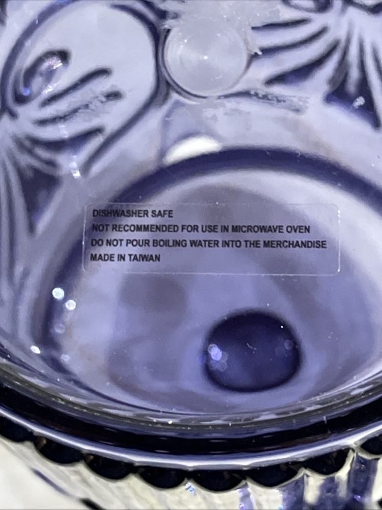 Le Cadeaux Fleur Acrylic Blue Pitcher