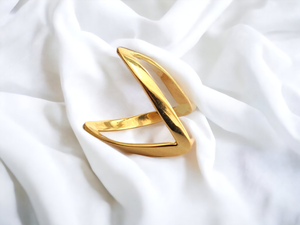 14k Solid Gold Chevron Ring - V Shaped Ring - Yellow Gold Chevron Ring