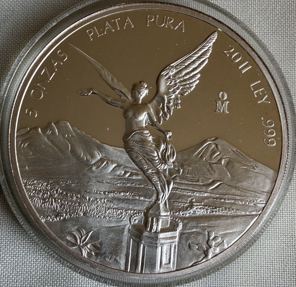 MEXICO RARE 5 Onzas SILVER Proof .999   UNC  2011