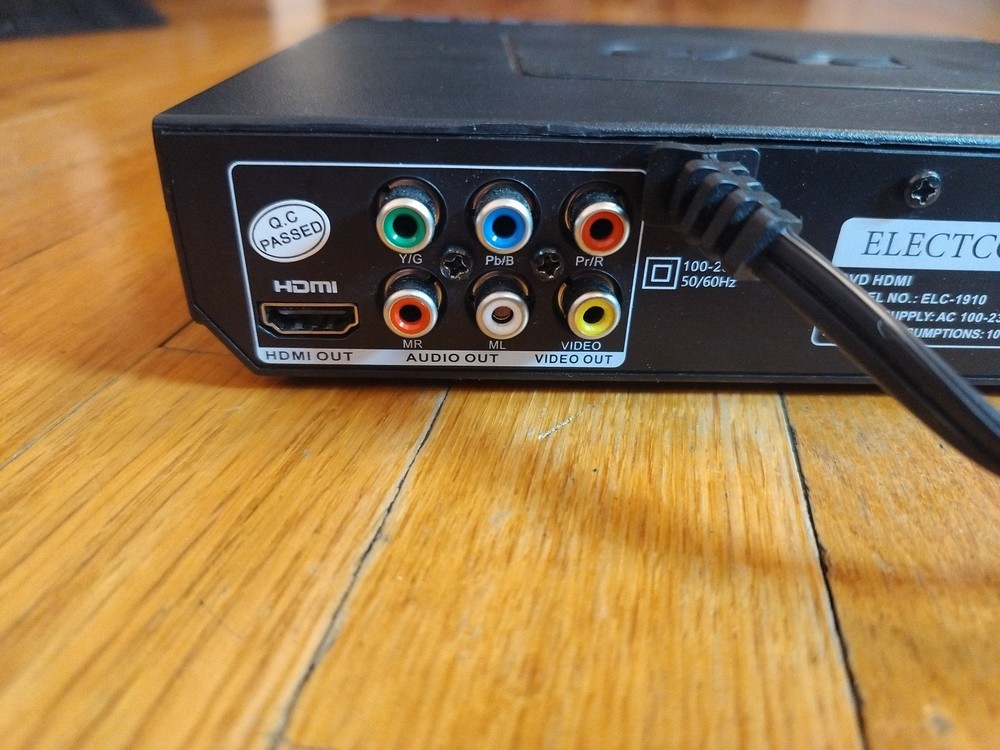 Electcom DVD Player ELC-1910 Works Great!