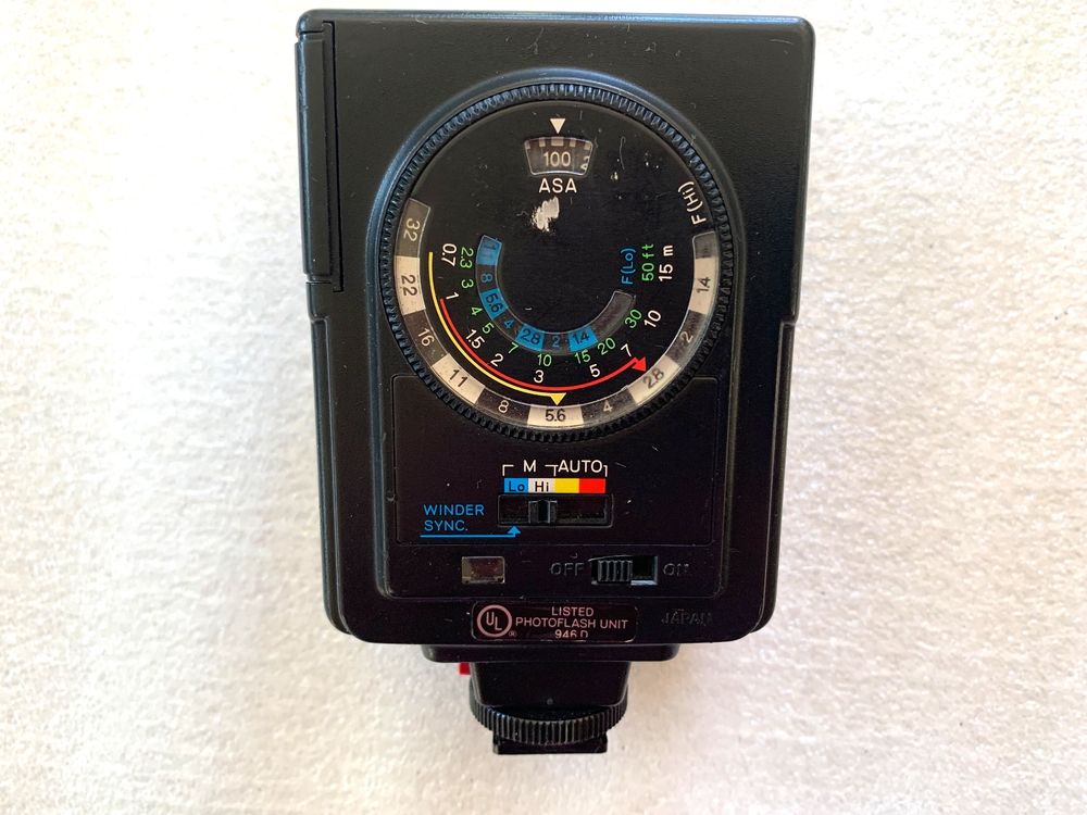 Minolta Auto 200X Shoe Mount Flash- tested working