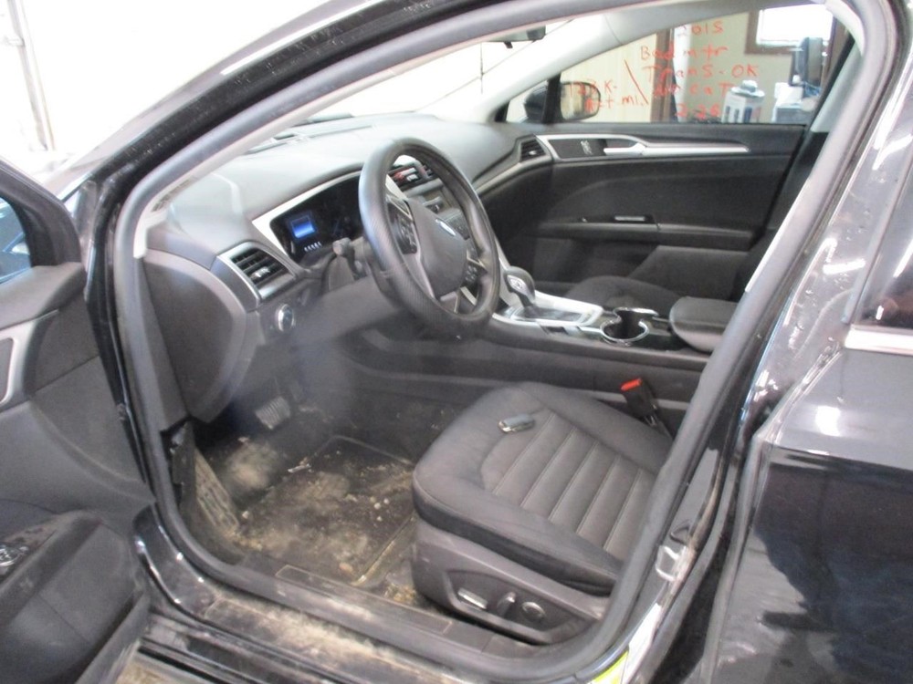FUSION 2015 High Mounted Stop Light 1879516