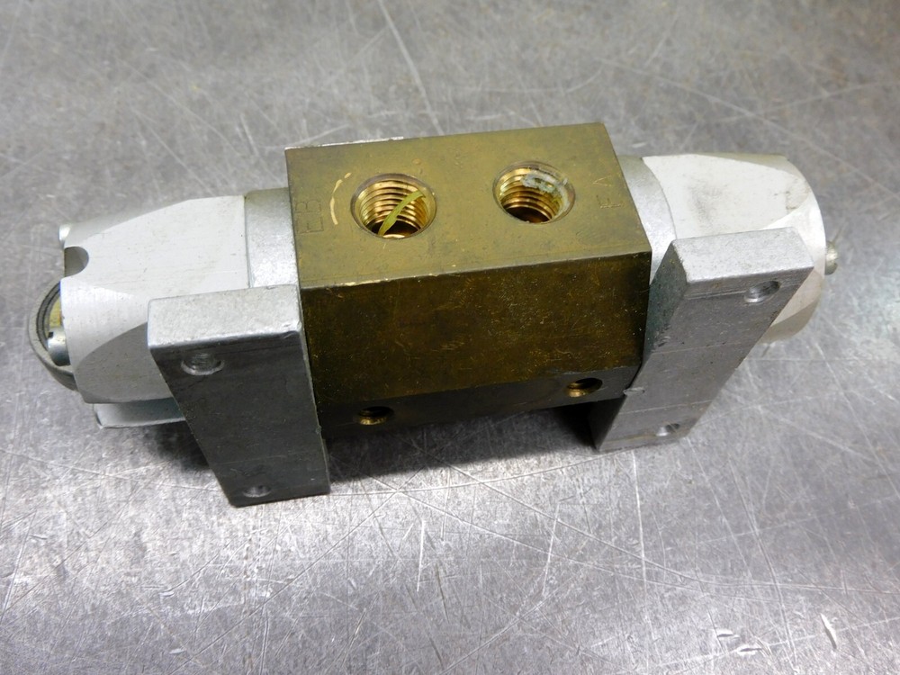 Lexair BC Limit Switch Safety Sensor Roller Lever Valve