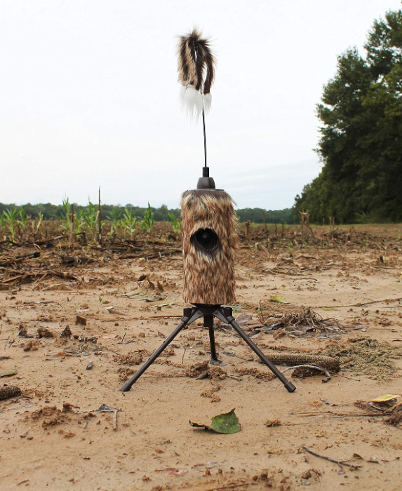 Critter Call Decoy - Calling System for Successful Predator/Coyote Hunting