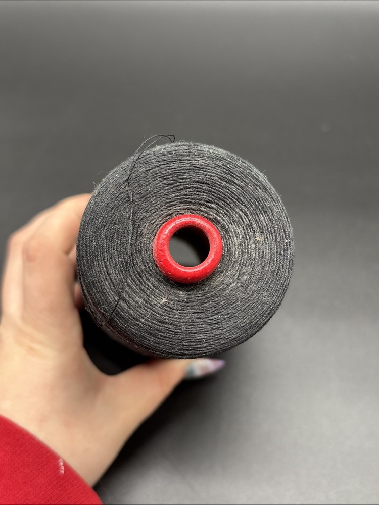 Vintage Large Spool Of Thread Unbranded Black