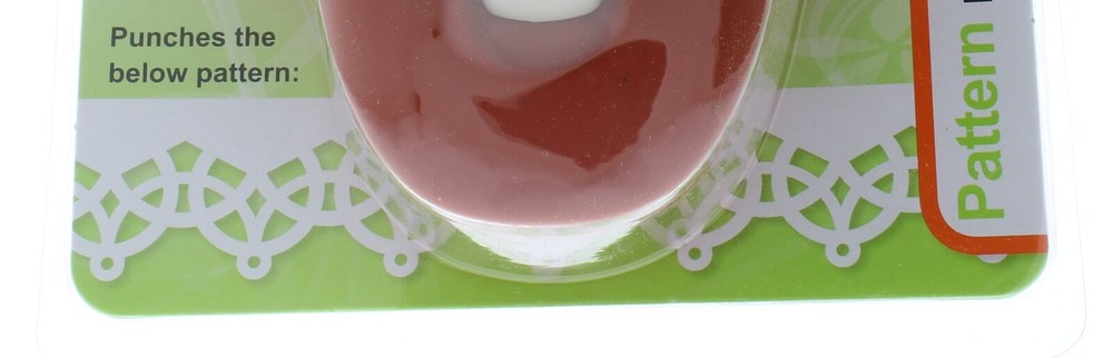 Tonic Studios Simplicity Pattern Paper Punch Gothic Border