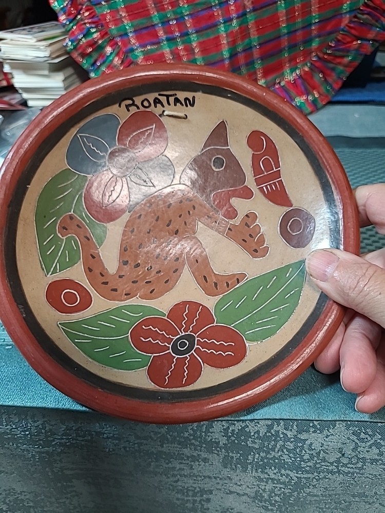POTTERY DISH