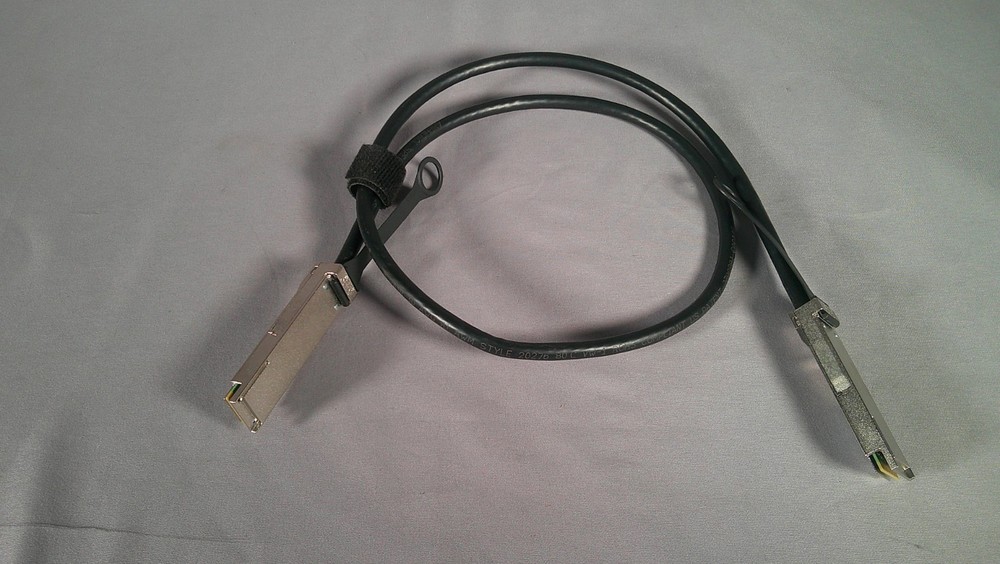 JUNIPER 740-061000 Direct Attach Copper Cable *** USED ***