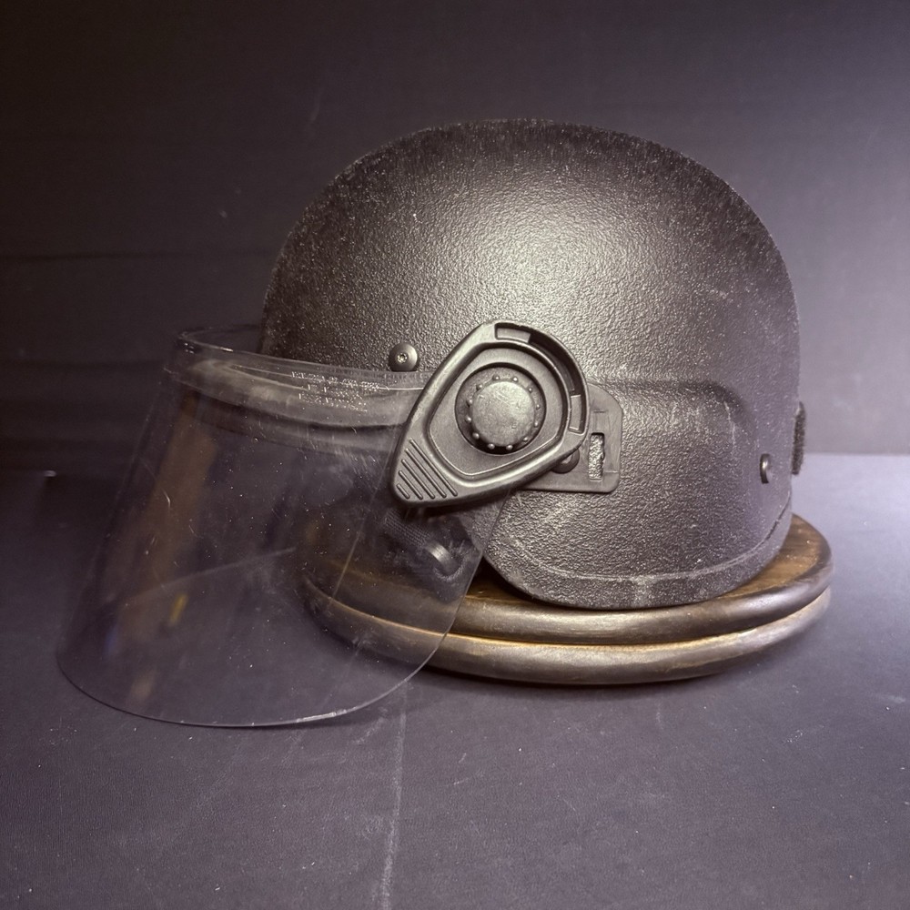 United Shield Helmet 3A (IIIA) (Size Medium) Removable Face Shield Bullet Proof