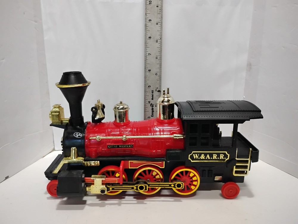 Vintage 80s Bump & Go Train Tested Works Read