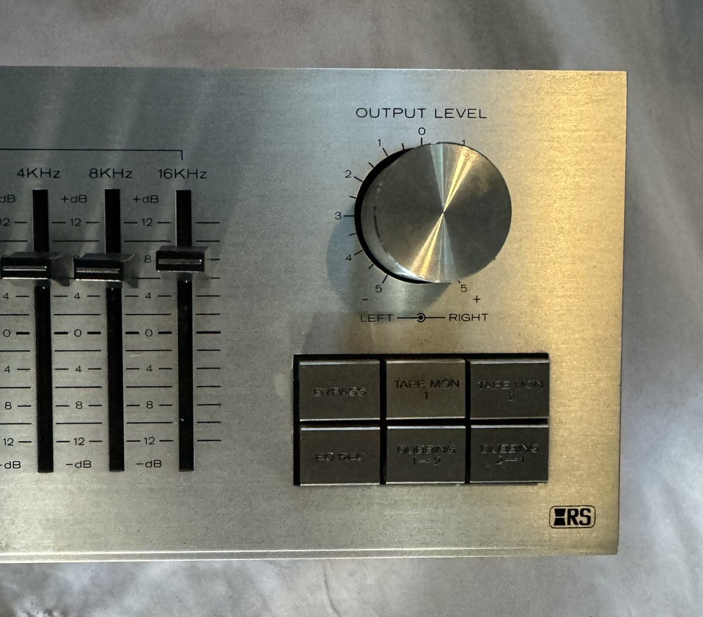 Realistic Ten Band Stereo Frequency Equalizer Model 31-2005 - Tested